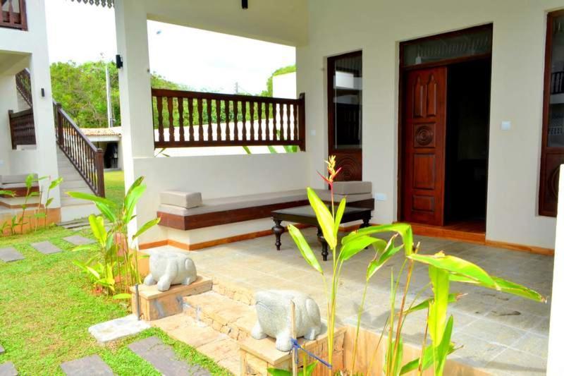 Guru Beach Resort تانجالي المظهر الخارجي الصورة